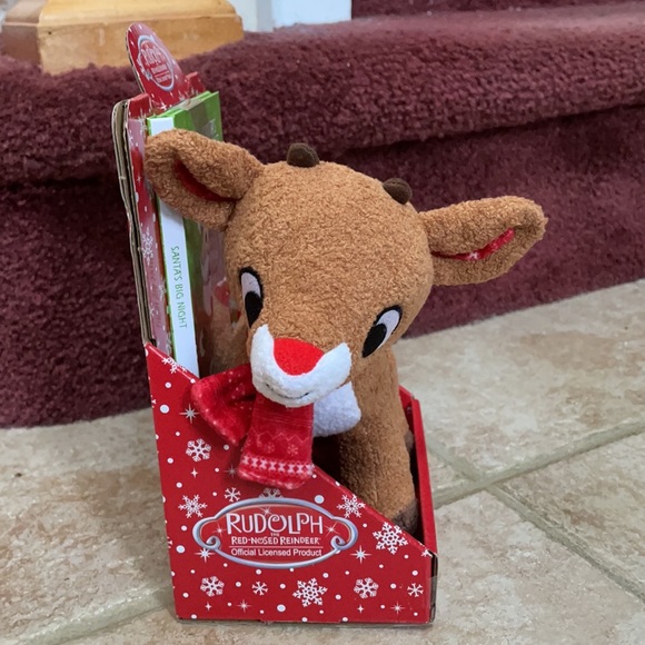Classic Rudolph the Red-Nosed Reindeer Plush Toy Santa’s Big Night Book Gift Set - Picture 3 of 12